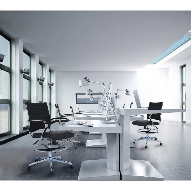 Sedia girevole da bancone altezza media con sedile in pelle PU