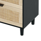Comò a 6 cassetti con frontali in rattan, maniglie in metallo e gambe in legno