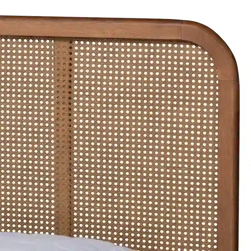 Letto a piattaforma in legno e rattan sintetico in stile Mid-Century Modern - Noce