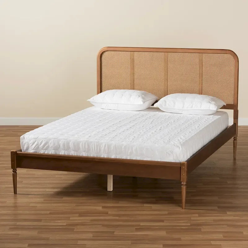 Letto a piattaforma in legno e rattan sintetico in stile Mid-Century Modern - Noce