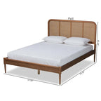 Letto a piattaforma in legno e rattan sintetico in stile Mid-Century Modern - Noce
